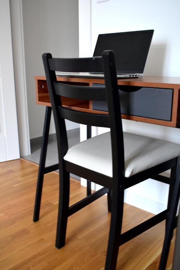 Lovely Apartment In Center Praag Buitenkant foto
